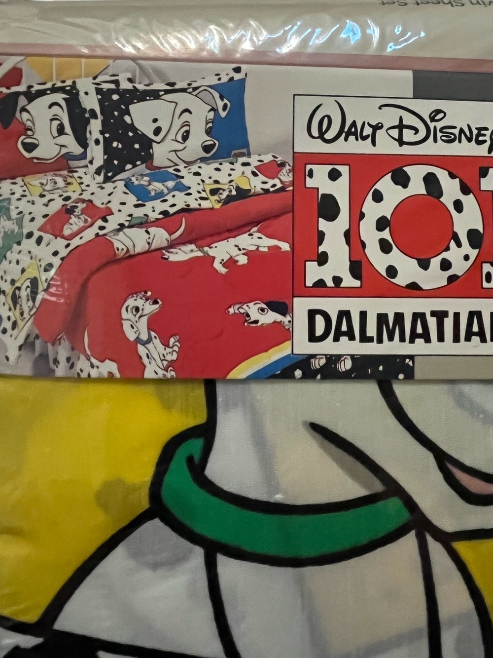 Disney 101 Dalmatians Red, Black, White, Blue Twin Bedding Sheet Set - Picture 2 of 4